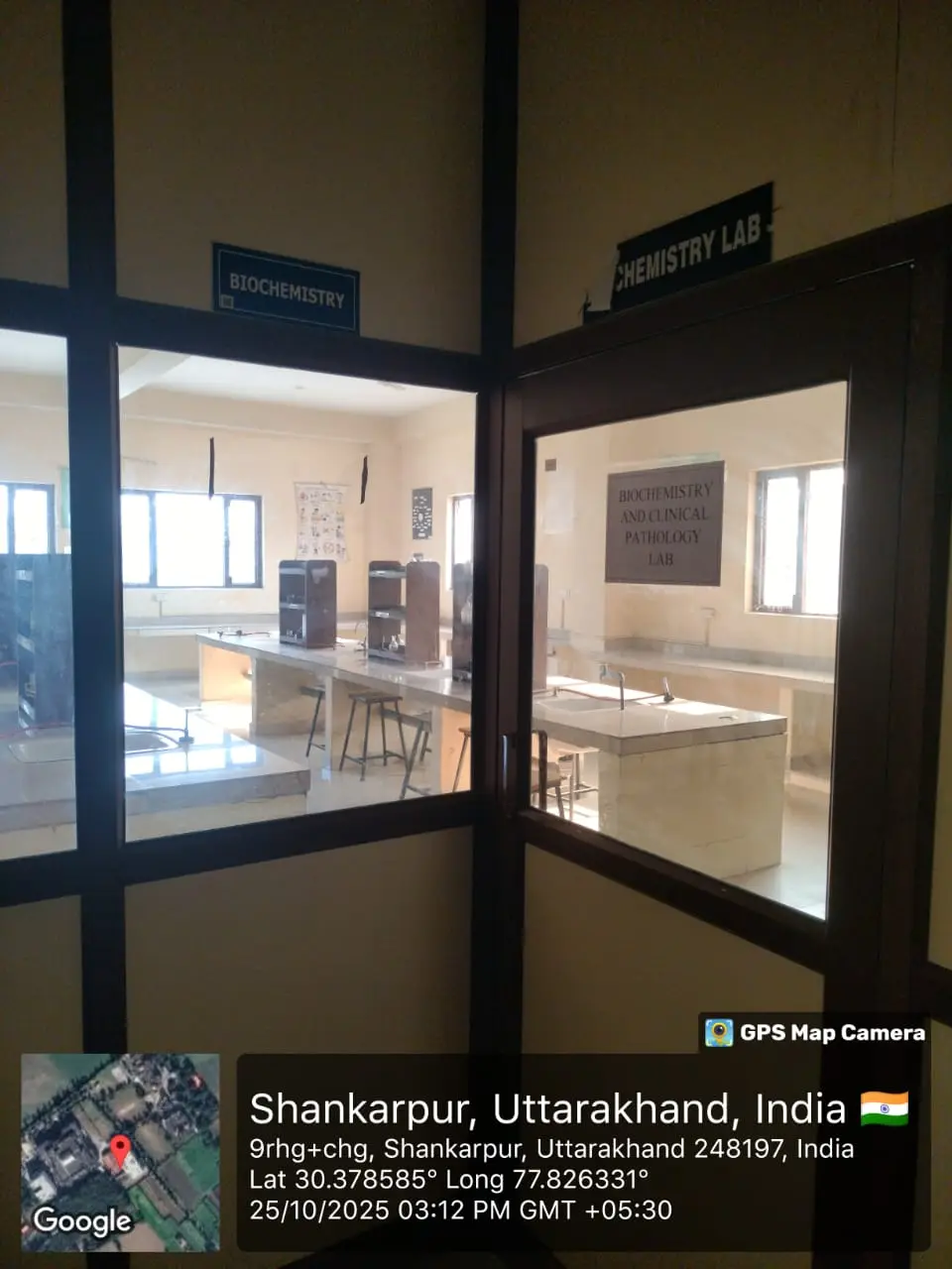 Biochemistry Lab – entrance